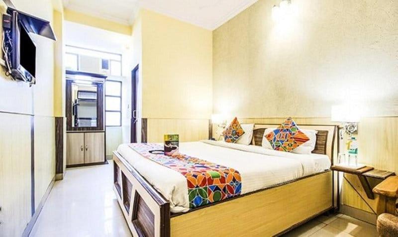 Hotel Golden Heritage Deluxe ชัยปุระ ภายนอก รูปภาพ