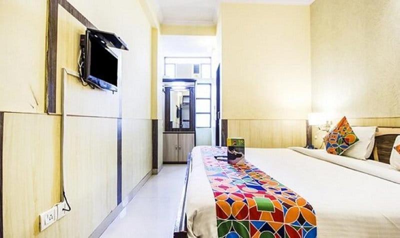 Hotel Golden Heritage Deluxe ชัยปุระ ภายนอก รูปภาพ